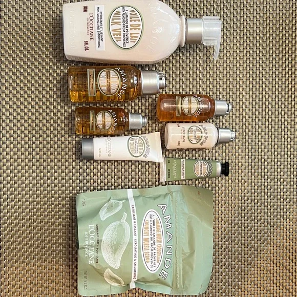 L’Occitane milk Veil & Shower Oil Gift Set - Picture 2 of 7